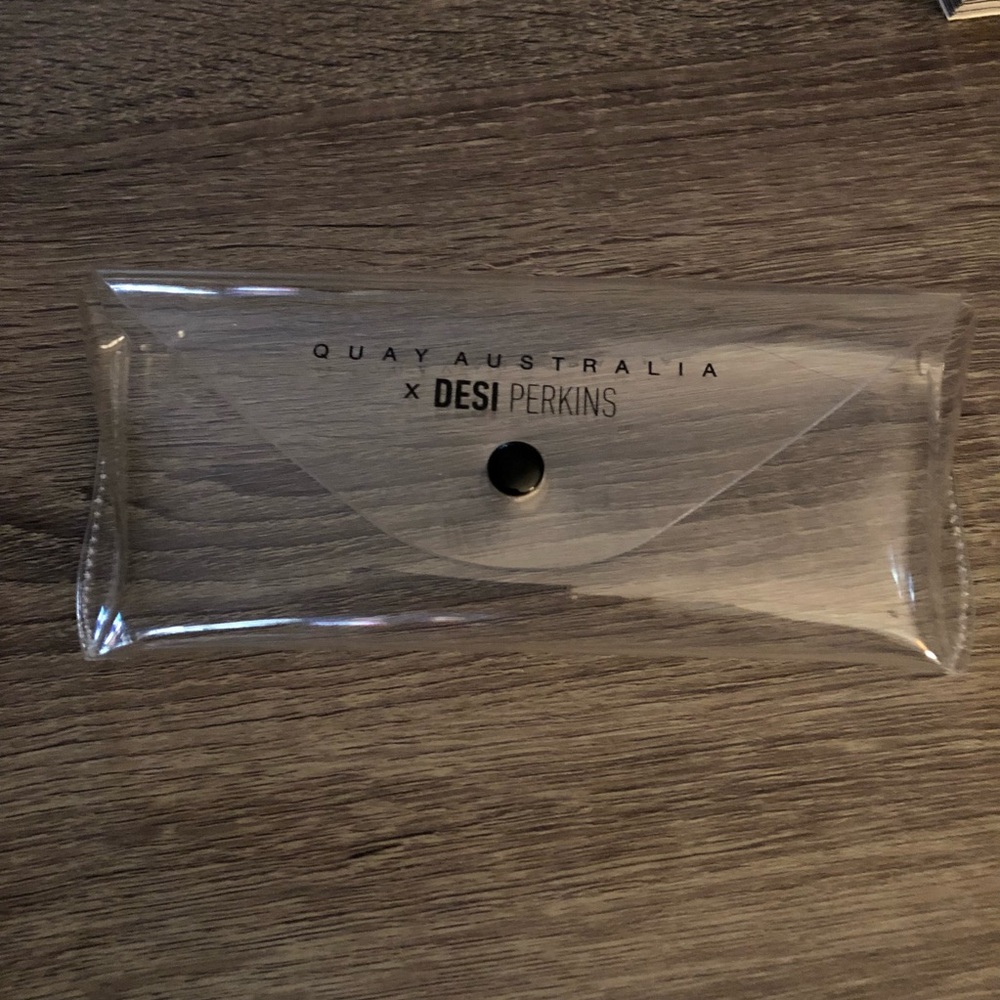 Quay x Desi Perkins Sunglasses Case